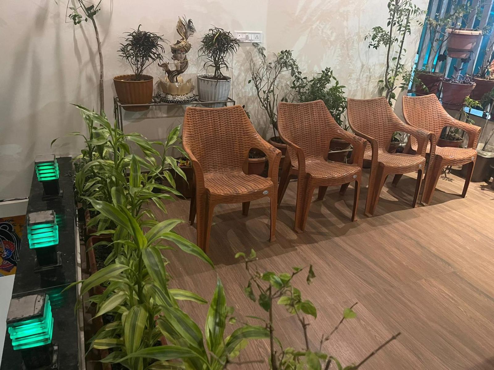 Hotel Shivashray Luxury Stays & Inn Ujjain Quarto foto