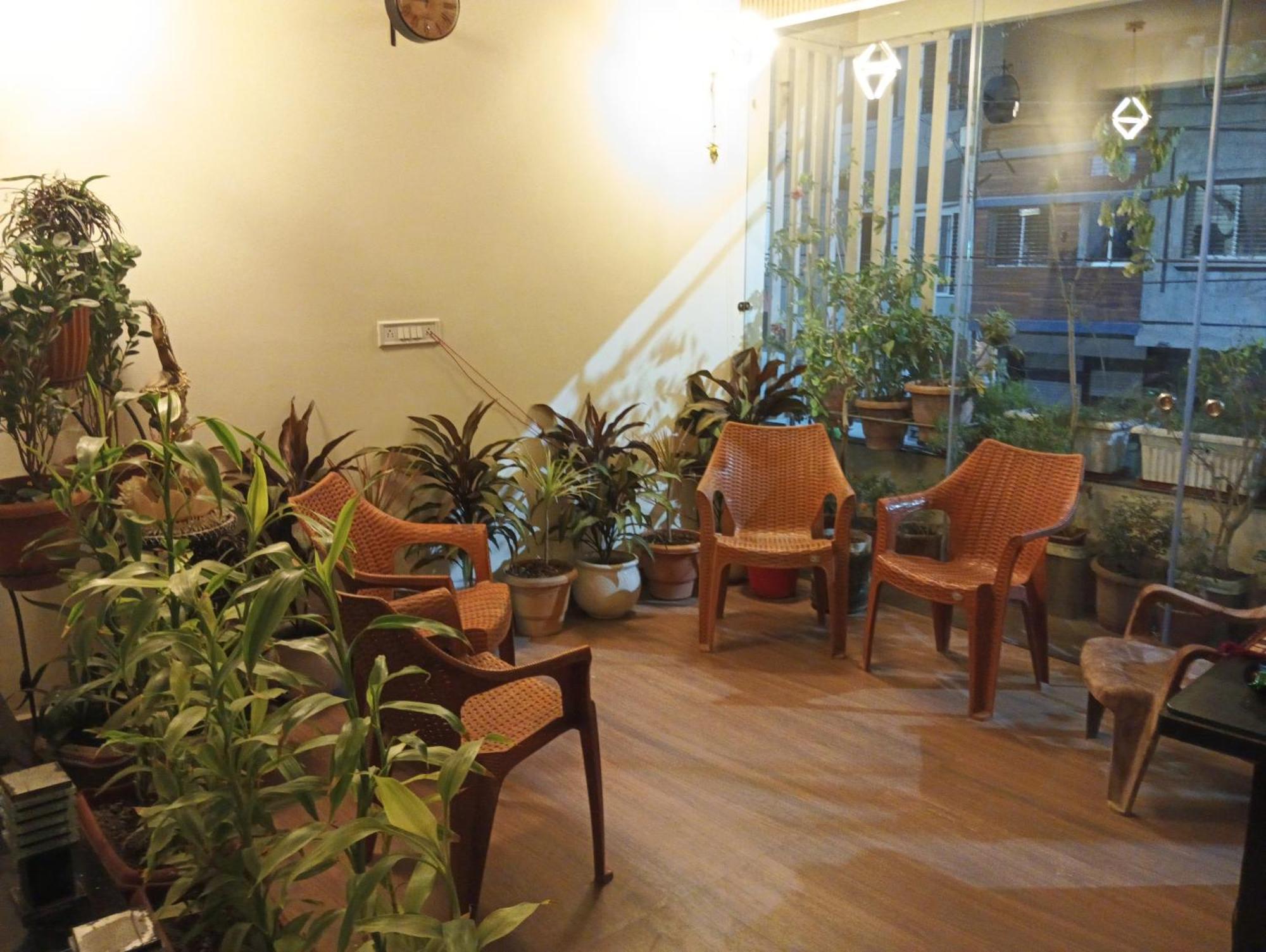 Hotel Shivashray Luxury Stays & Inn Ujjain Quarto foto